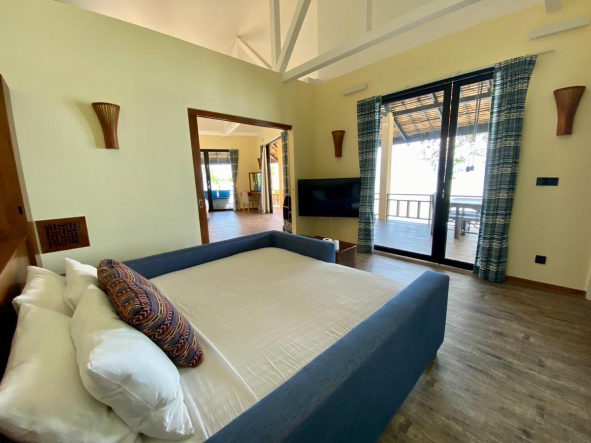 Absolute Beachfront Villas Baan Tai Bagian luar foto