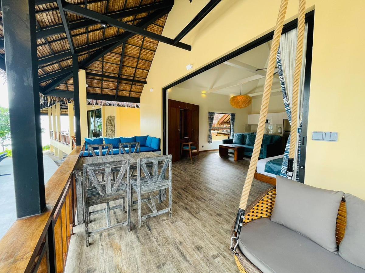 Absolute Beachfront Villas Baan Tai Bagian luar foto