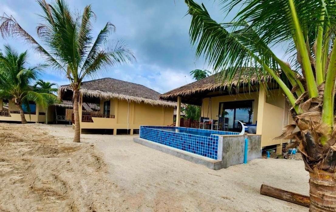 Absolute Beachfront Villas Baan Tai Bagian luar foto